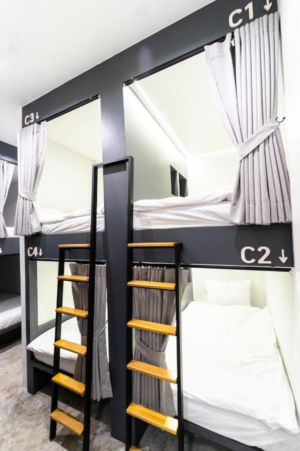 Pier 808 Hostel Bangkok Extérieur photo